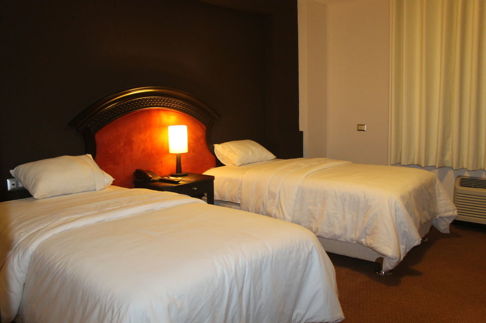 Rio Boutique Hotel Пукальпа Экстерьер фото