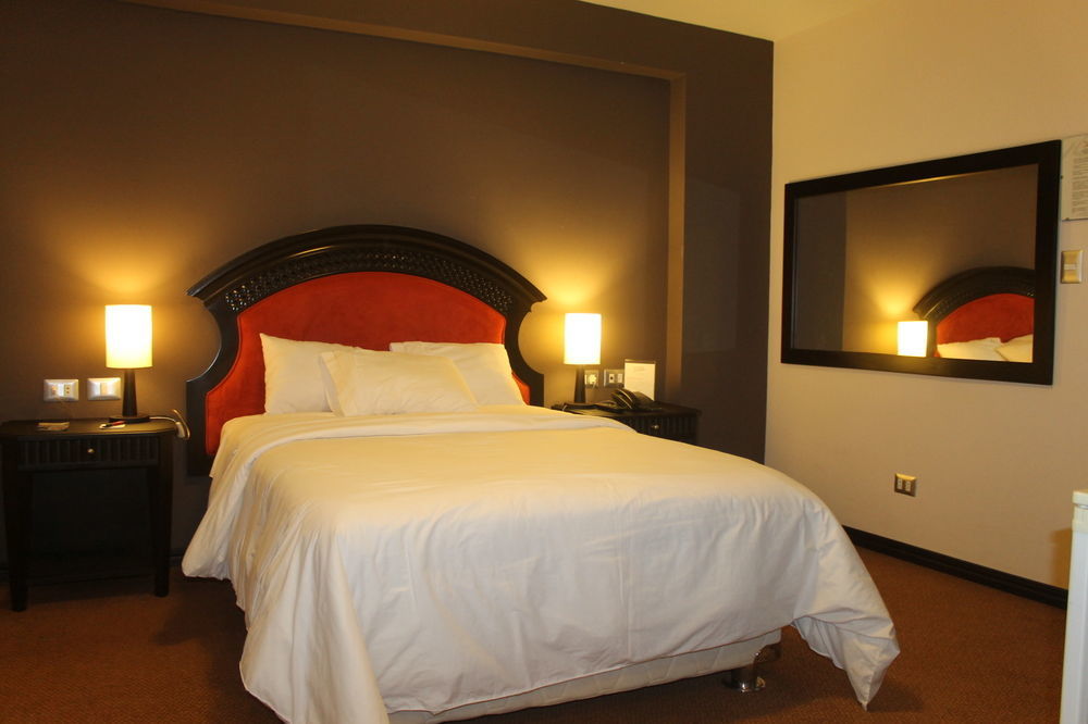 Rio Boutique Hotel Пукальпа Экстерьер фото